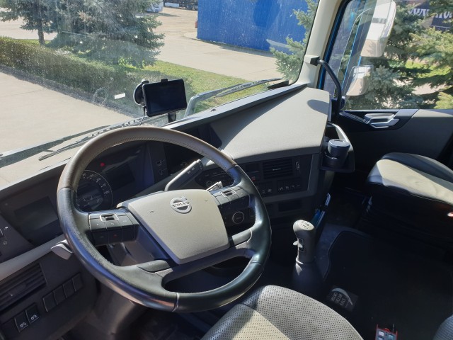 Volvo FH 500 6x4 nyergesvontató – 5. kép