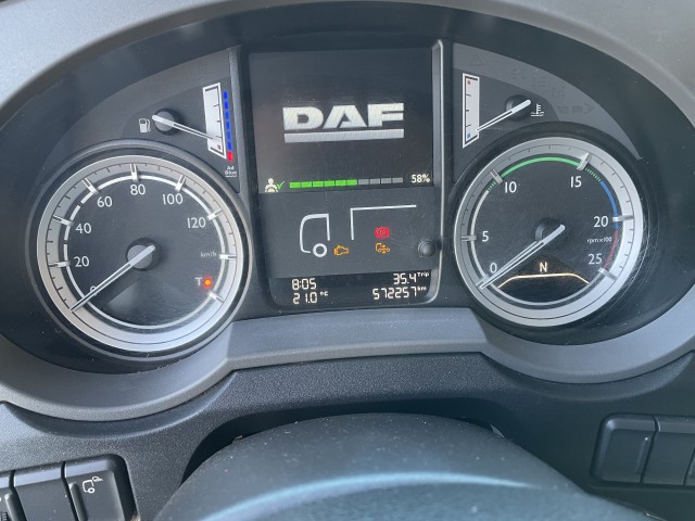 DAF XF 460 nyergesvontató – 4. kép