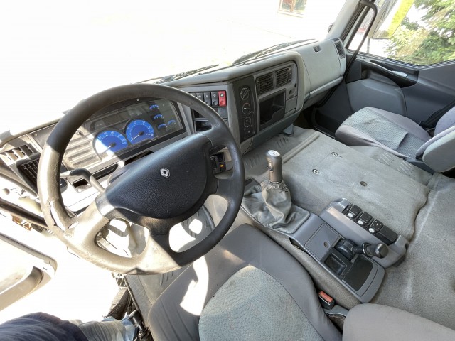 Renault Kerax 420 billenős teherautó – 5. kép