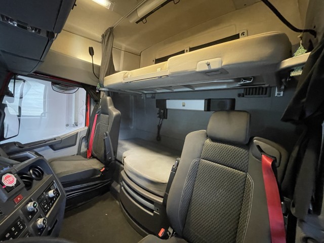 Renault T480 6x2 nyergesvontató – 6. kép