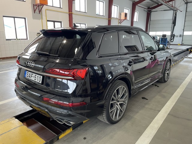 2020 Audi SQ7 // magyarországi // full-full – 3. kép