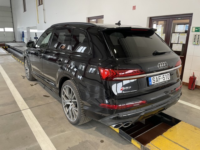 2020 Audi SQ7 // magyarországi // full-full – 4. kép