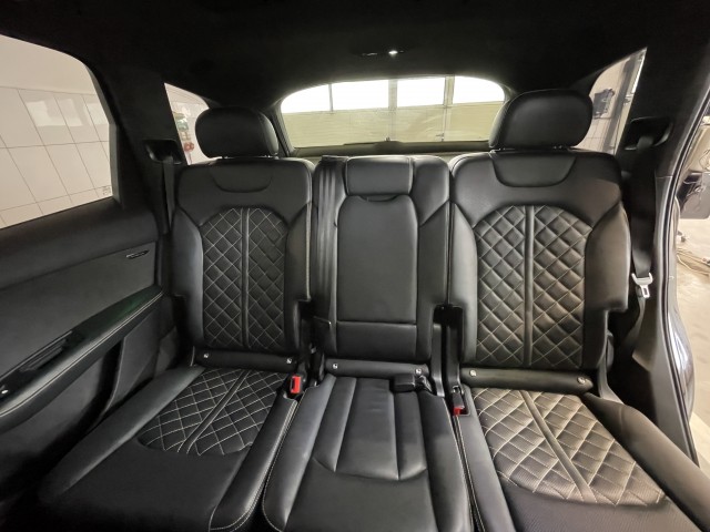 2020 Audi SQ7 // magyarországi // full-full – 7. kép