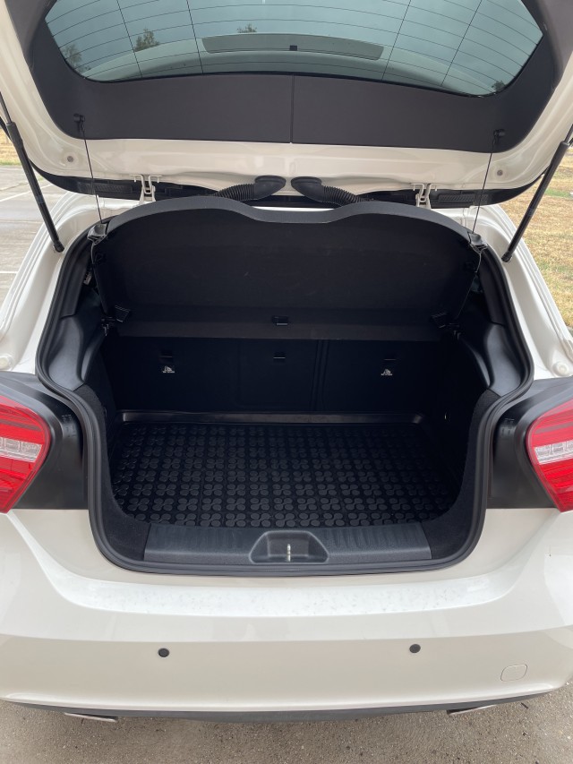MERCEDES-BENZ A 180 CDI – 8. kép