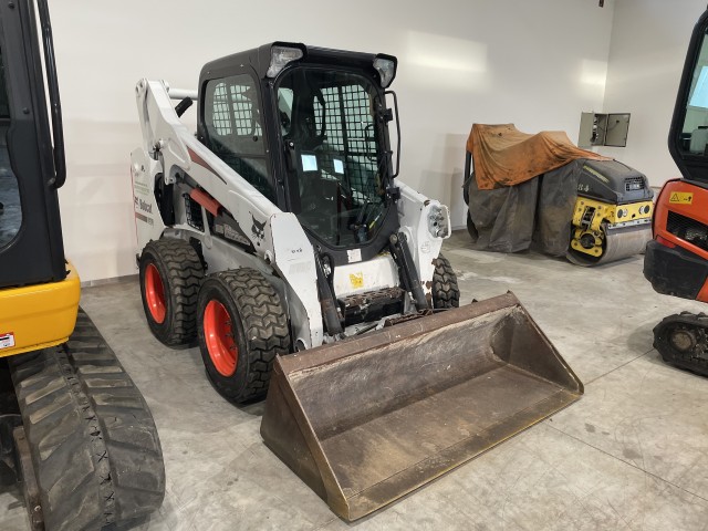 Bobcat S570 – 2. kép