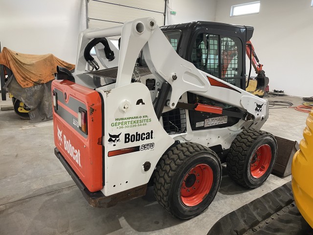 Bobcat S570 – 3. kép