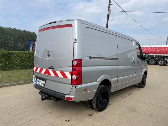 Volkswagen Crafter 2.0 CRTDI //  Duplakerekes // 2t-s vonóhorog – 3. kép