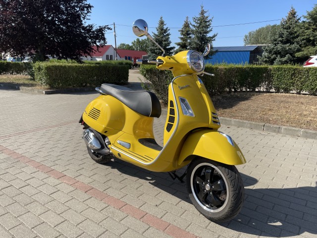 Vespa GTS 300 // Magyarországi – 4. kép
