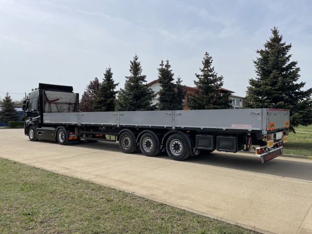 Schwarzmüller S1 platós félpótkocsi – 5. kép