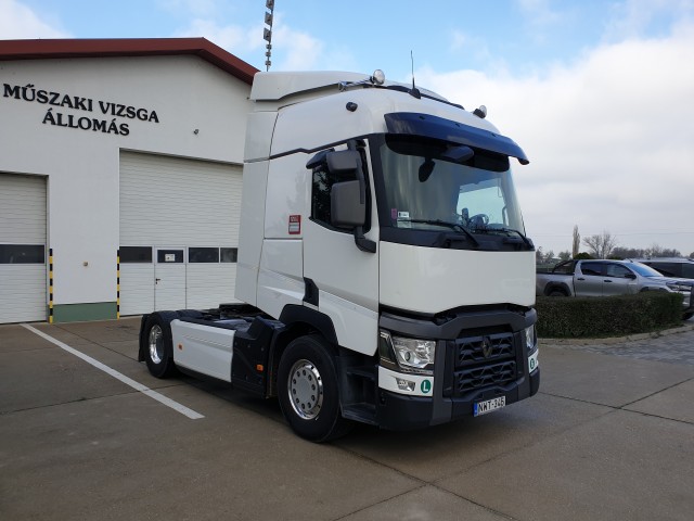 Renault T520 // Hidraulika // 1. tulajdonos nyergesvontató – 2. kép